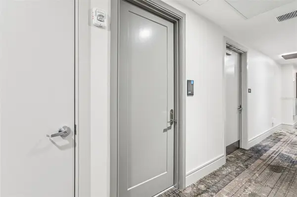 100 1ST AVE N #3806, St Petersburg, FL 33701