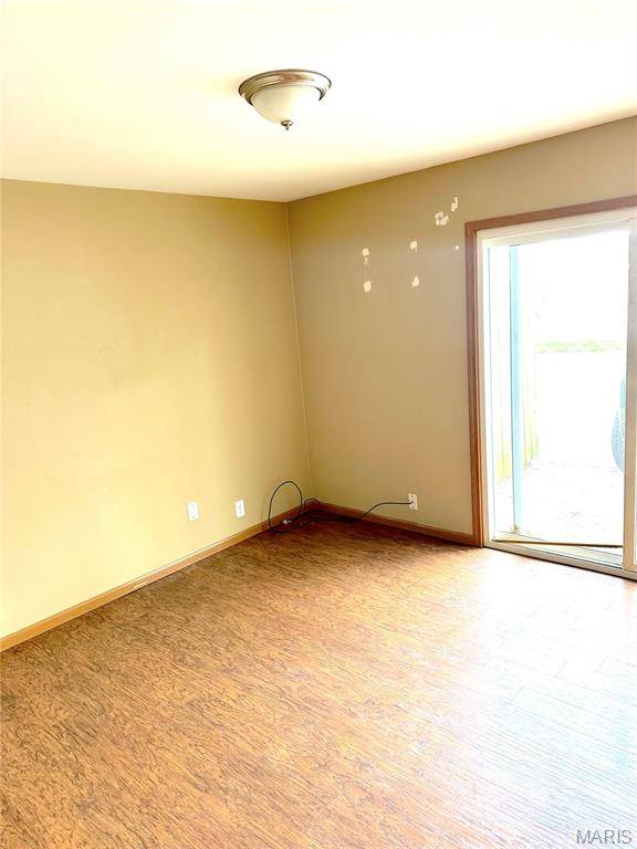 5 SARPY RD #C, Belleville, IL 62221