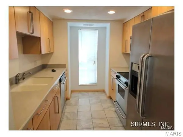 102 MILL DR #A, O'fallon, IL 62269
