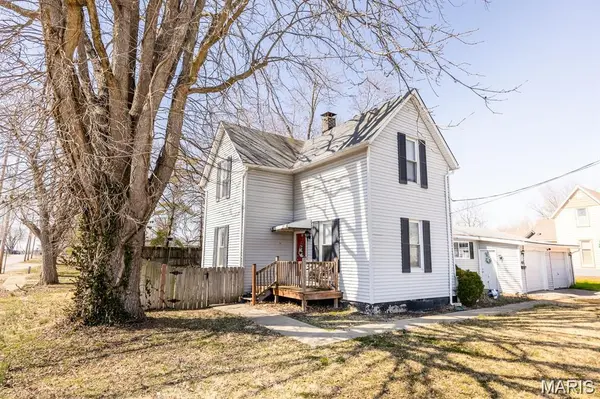 415 S OAK ST, O'fallon, IL 62269