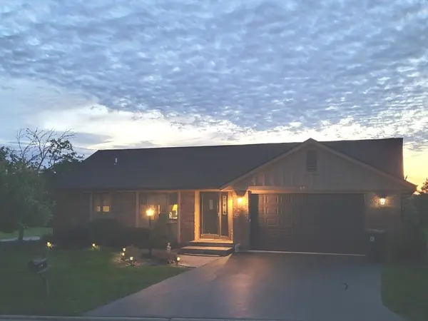 39934 N Fairway DR, Antioch, IL 60002