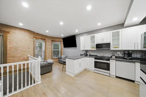 231 E 59th ST #1, Chicago, IL 60637