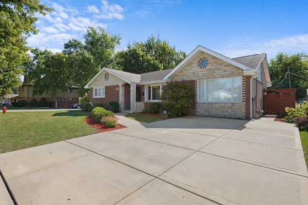 6901 W 115th PL, Worth, IL 60482