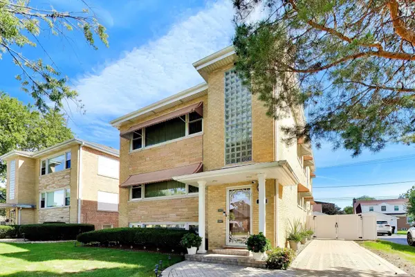 1605 Westchester BLVD, Westchester, IL 60154