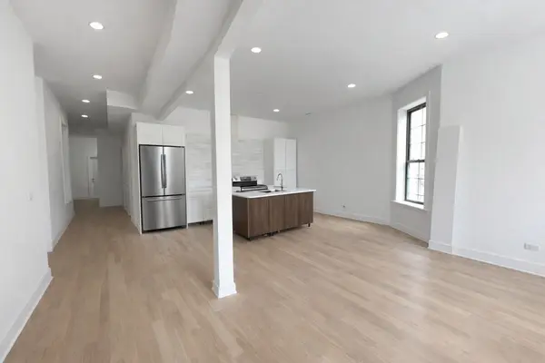 2852 W Polk ST, Chicago, IL 60612