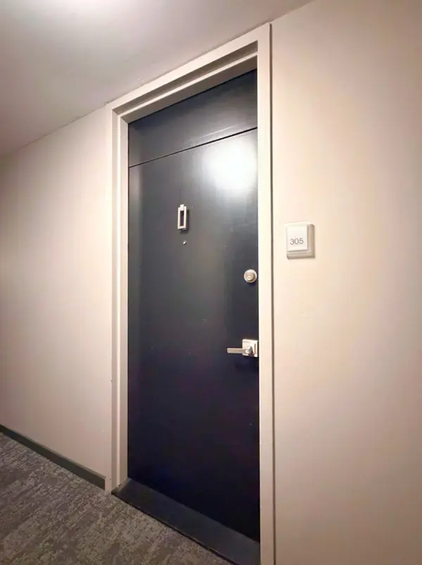 1555 N Sandburg TER #305K, Chicago, IL 60610