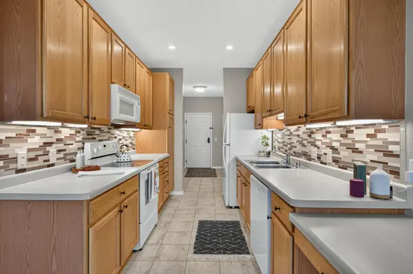 100 Clydesdale TRL #205, Medina, MN 55340