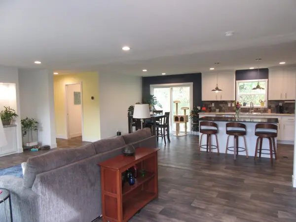 302 85th AVE, Clayton, WI 54004