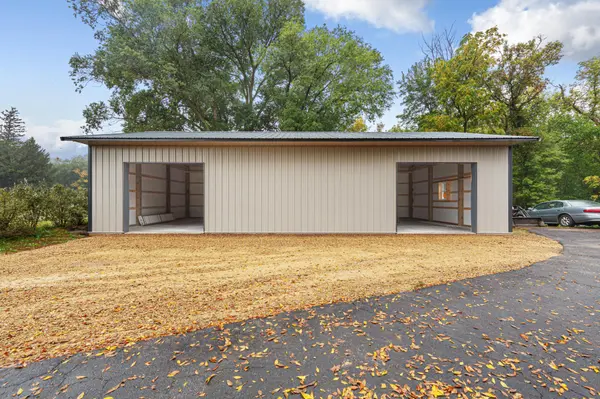 19817 Dogwood RD, Lake Crystal, MN 56055