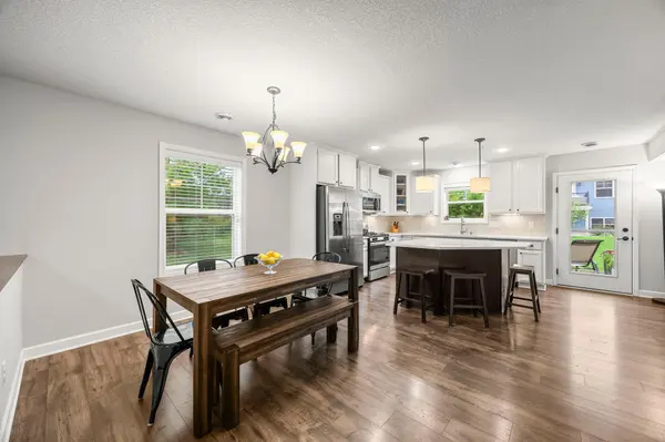 9799 5th Street LN N, Lake Elmo, MN 55042