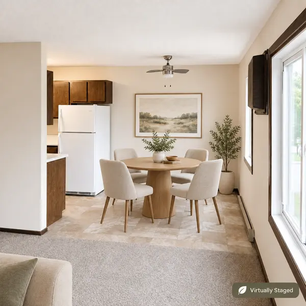 196 Lakeview DR #8, Spicer, MN 56288