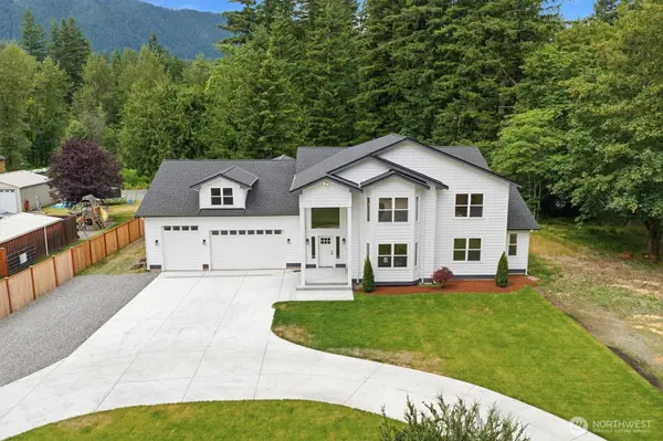 13617 436th AVE SE, North Bend, WA 98045