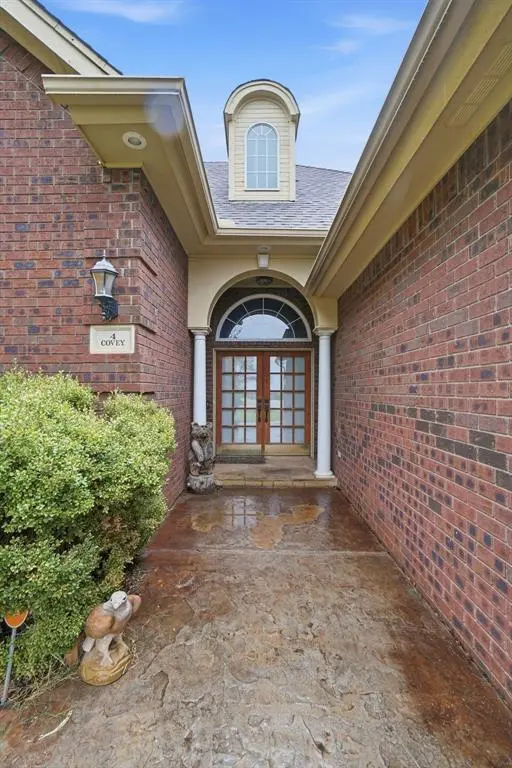 4 N Covey ST, Sayre, OK 73662