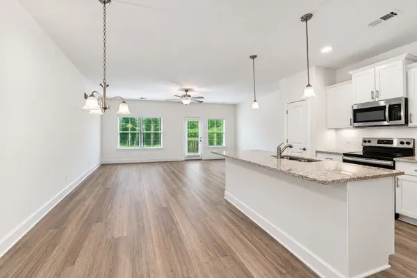 7061 Gracious Dr, Franklin, TN 37064