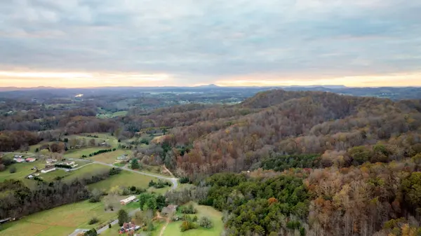 544 Ethel Beard Road, Blountville, TN 37617