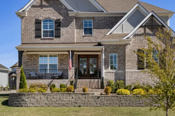3327 Cherry Jack Ln, Thompsons Station, TN 37179
