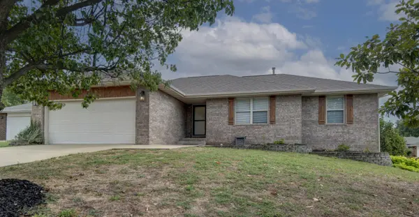 4626 S Falcon CT, Battlefield, MO 65619