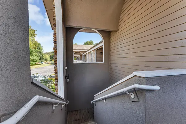 364 Wimbledon DR #Apt 15, Branson, MO 65616