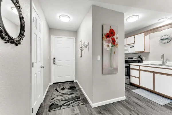 364 Wimbledon DR #Apt 15, Branson, MO 65616