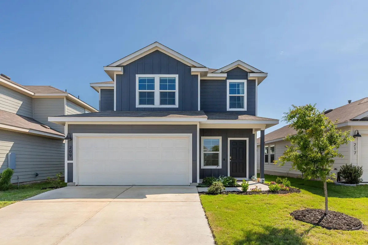 209 Ehrlich ST, Kyle, TX 78640