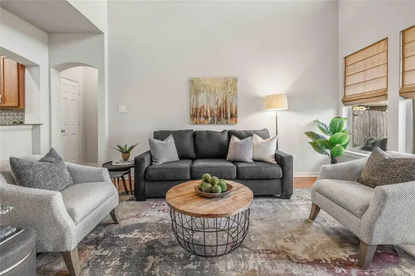 1720 Heath DR, College Station, TX 77845
