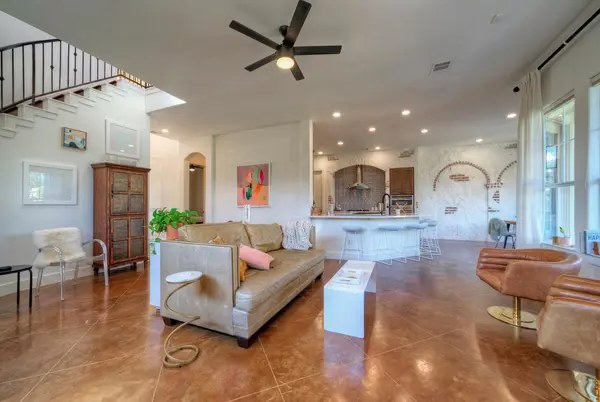 1902 Lakeway BLVD, Lakeway, TX 78734