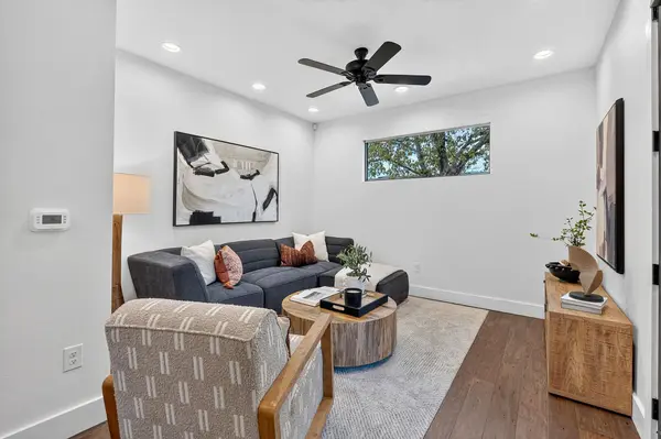 1311 Justin LN #A, Austin, TX 78757