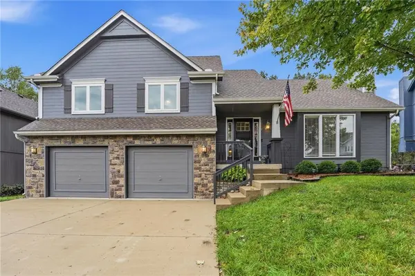 7552 N Tullis AVE, Kansas City, MO 64158