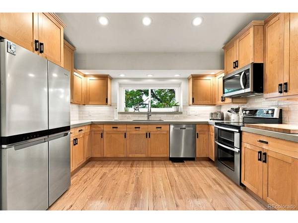 8057 S Newport, Centennial, CO 80112