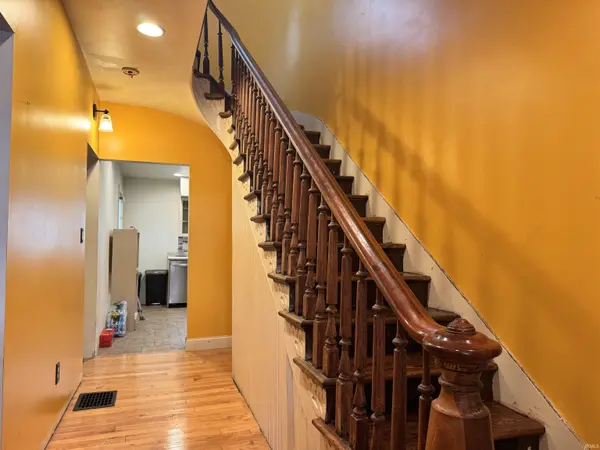 423 W Tipton ST, Huntington, IN 46750