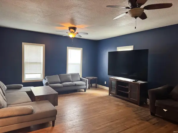 423 W Tipton ST, Huntington, IN 46750