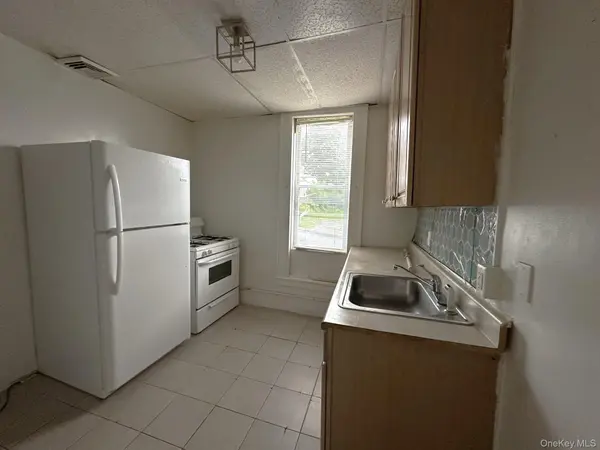 212-222 North ST, Middletown, NY 10940