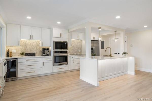 263 River AVE #19, Patchogue, NY 11772