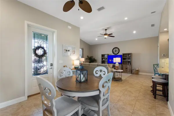 1030 CROSS ROADS DR, Polk City, FL 33868