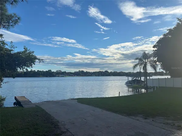 1521 FRANCES DR, Apopka, FL 32703