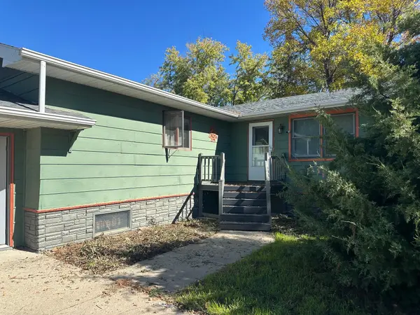 408 3rd AVE NW, Lamoure, ND 58458