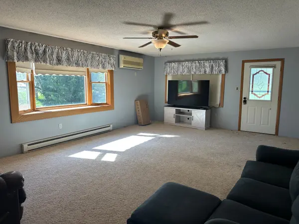 408 3rd AVE NW, Lamoure, ND 58458