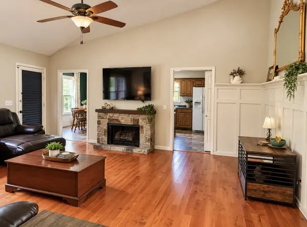 268 Timberlake Dr, Estill Springs, TN 37330