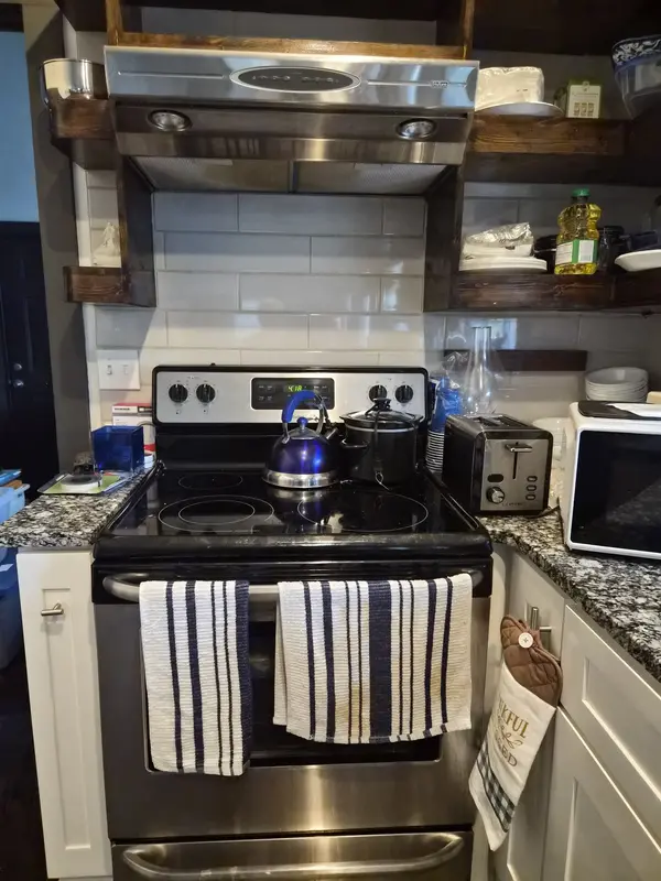 2614 Live Oak Rd, Nashville, TN 37210