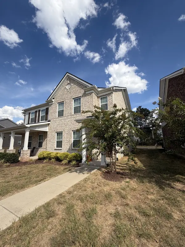 2249 Hospitality Ln, Murfreesboro, TN 37128