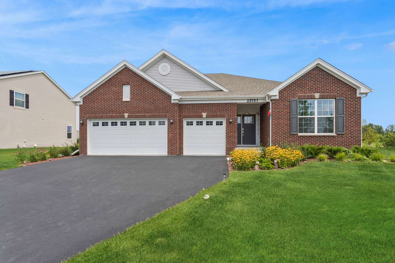 25753 W Springside ST, Plainfield, IL 60586