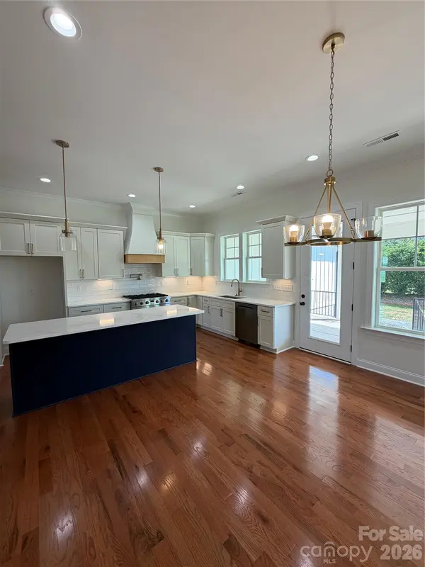 122 Manteo RD, Lexington, NC 27292