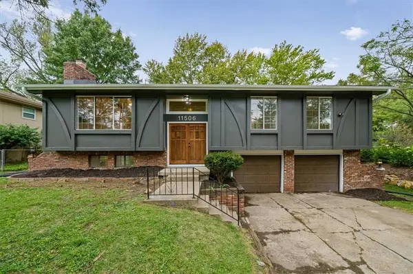 11506 TROOST AVE, Kansas City, MO 64131