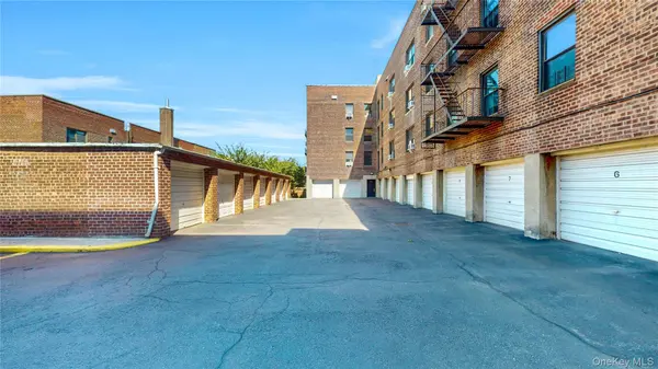 52-21 39th RD, Woodside, NY 11377