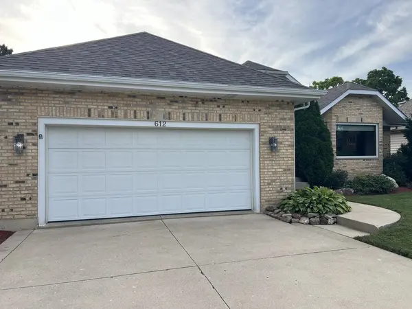 612 Edelweiss DR, Antioch, IL 60002