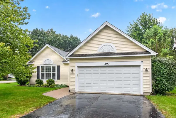 397 Meadowview LN, Aurora, IL 60502