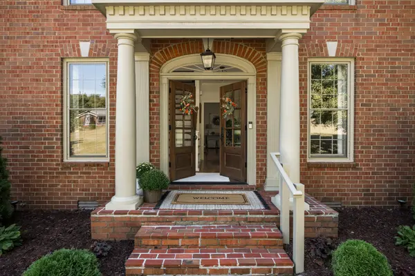 9223 Shawnee Trl, Brentwood, TN 37027
