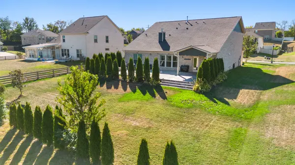 3021 Michaleen Dr, Spring Hill, TN 37174