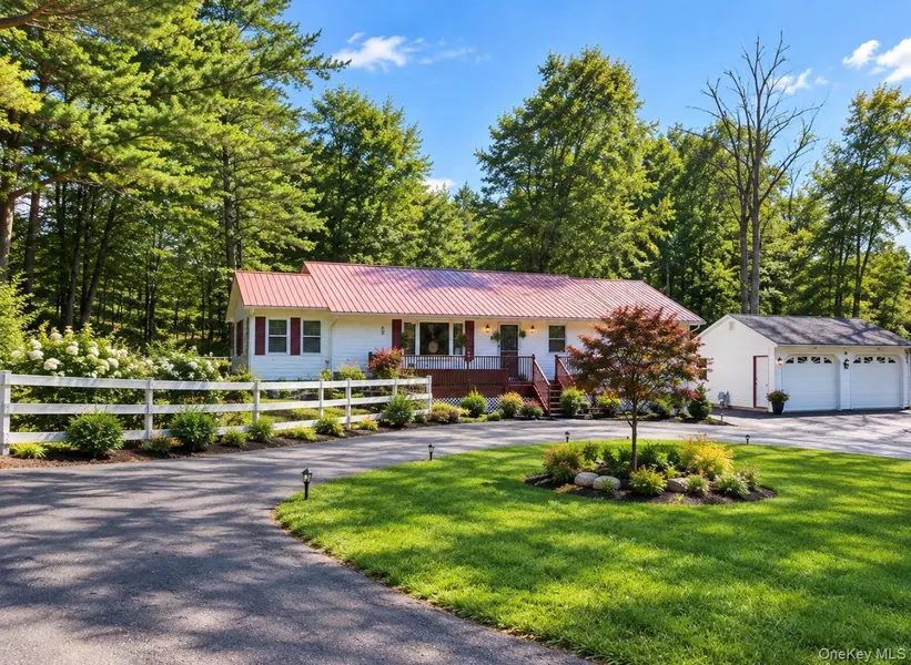 43 Melody Lake DR, Monticello, NY 12701
