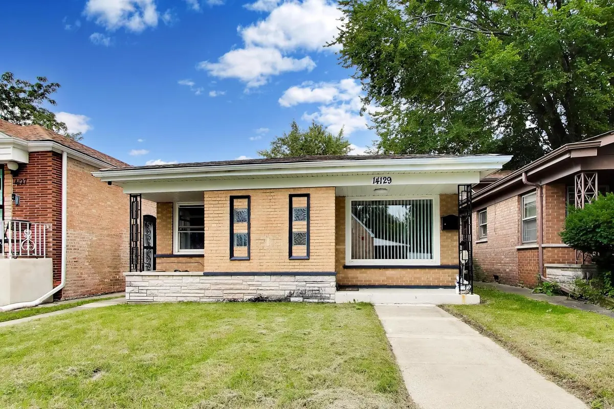 14129 S La Salle ST, Riverdale, IL 60827